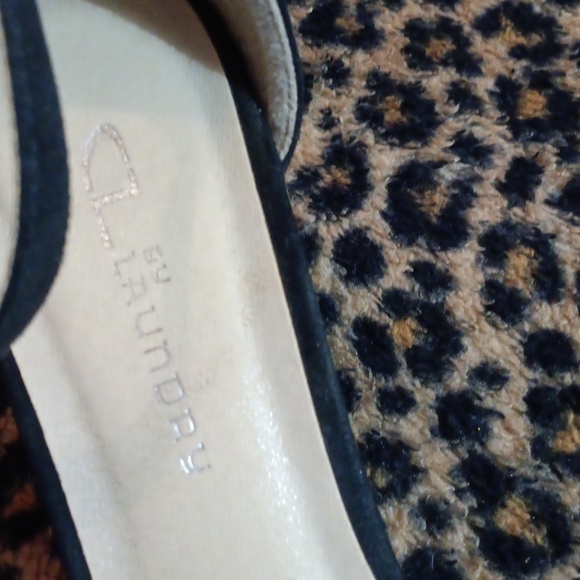 NWOT CL by Laundry Heels Size 9M - Picture 5 of 7